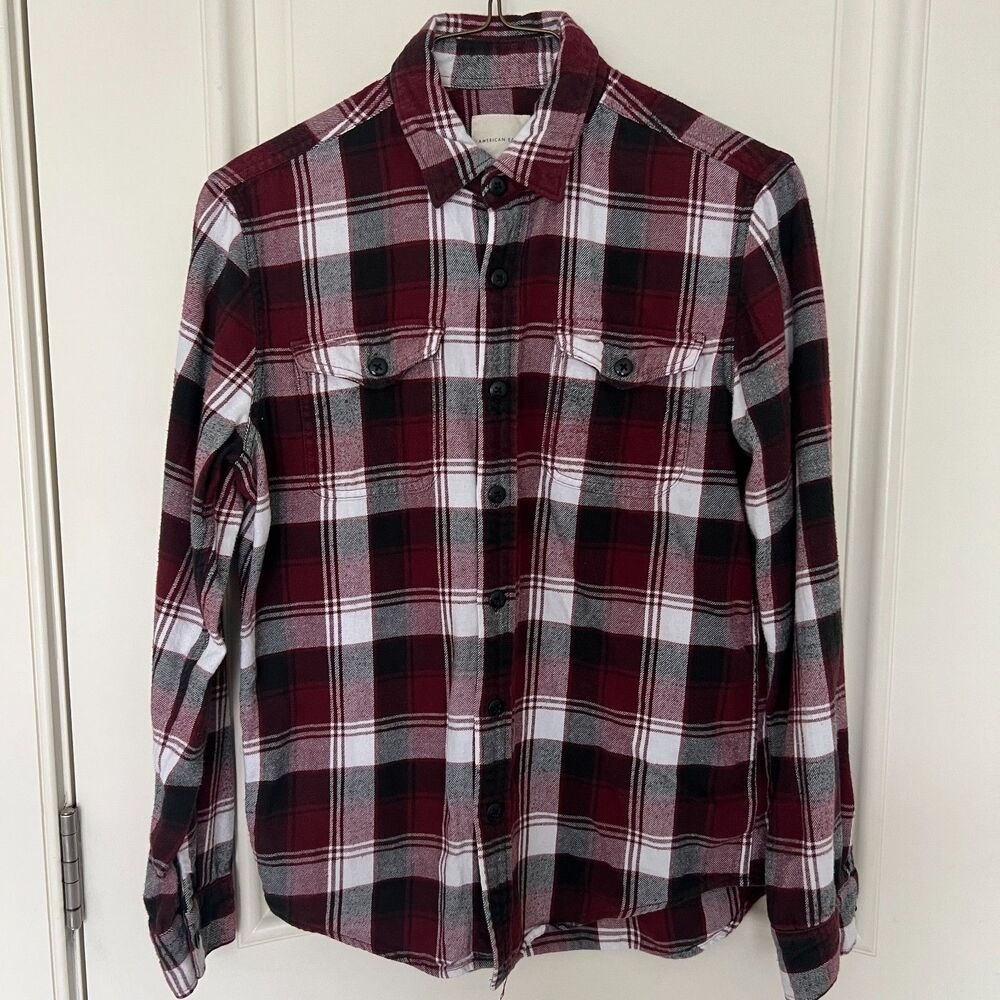 American Eagle AEO Burgundy Red Black White Plaid Flannel Shirt Size S
